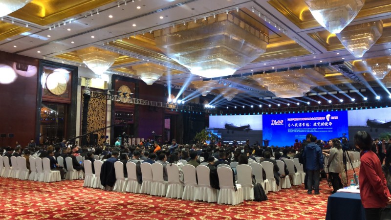 江蘇省會(huì)議展覽業(yè)協(xié)會(huì) 推動(dòng)會(huì)議及展覽服務(wù)的專業(yè)化發(fā)展